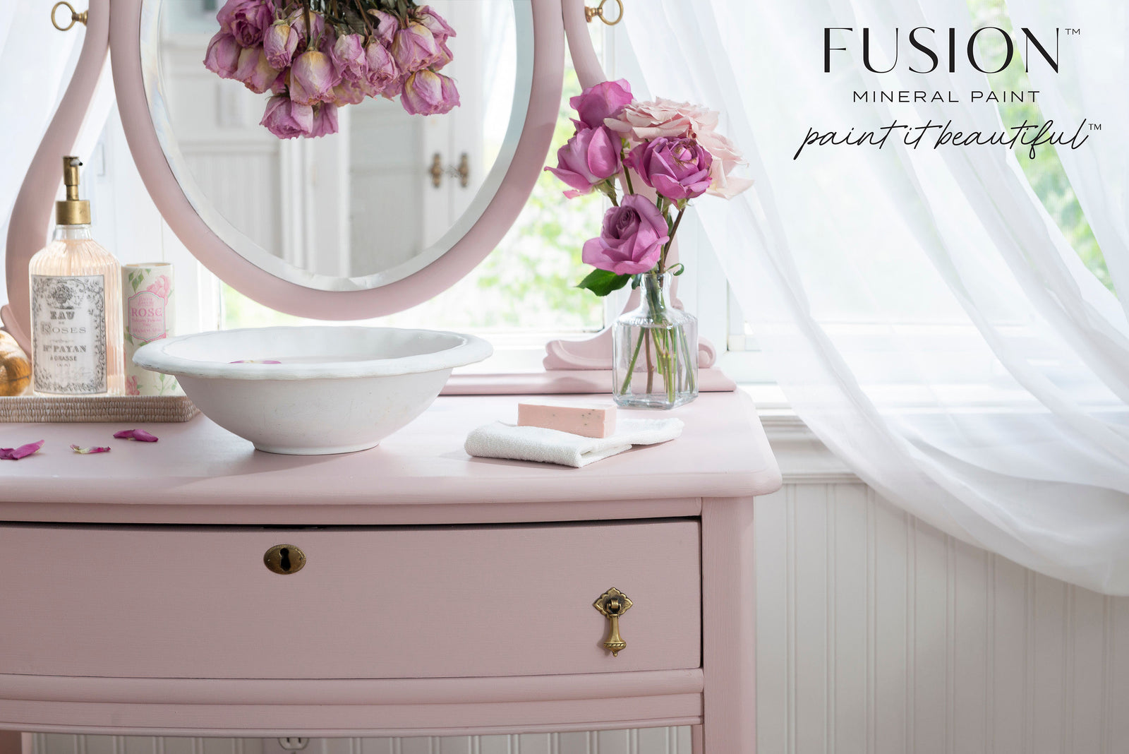 Fusion Mineral Paint 101 - Honeycomb Creative & Co.